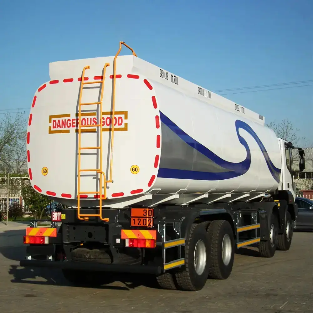 FUEL TANK